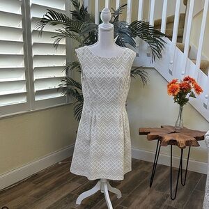 Jessica Howard White Patterned Mini Dress